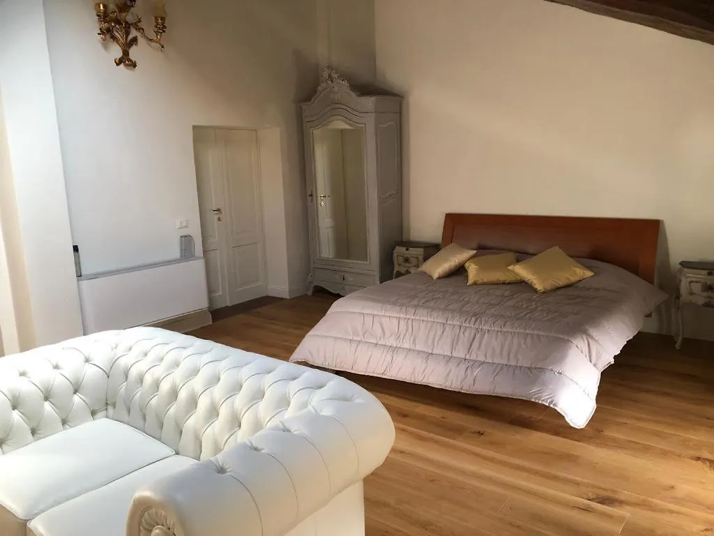 Suite Villa Mirandola 0*,  Italy